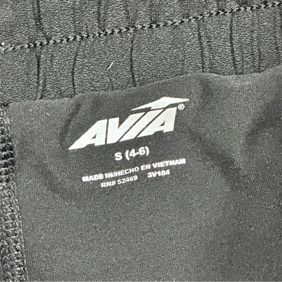 Avia Women's Running biker lined Shorts & Tek Gear razor back tank top.  Small - Picture 4 of 9